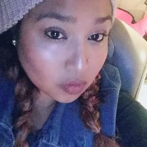 Meet your Posher, Mayra